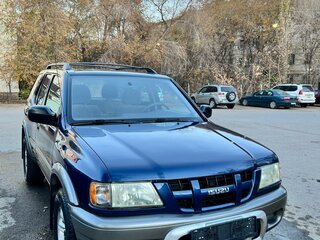 2003 Isuzu Rodeo II, синий, 1700000 рублей, вид 2