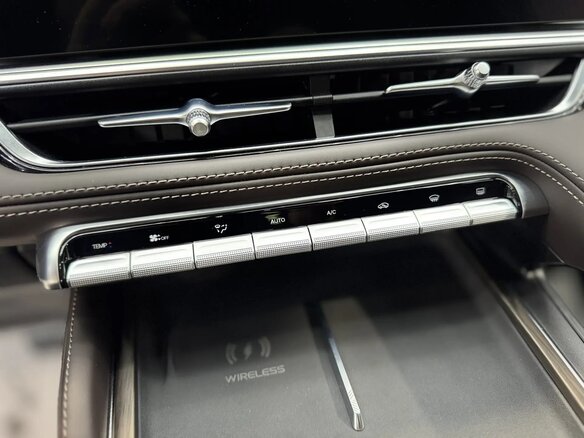 2026 Geely Monjaro I Рестайлинг 2 (China Market), зелёный, 4090000 рублей - вид 26