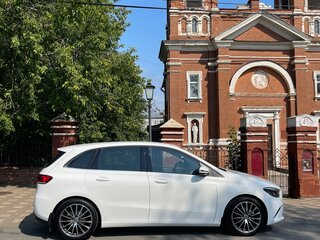 2019 Mercedes-Benz B-Класс 180 d III (W247), белый, 2400000 рублей, вид 1