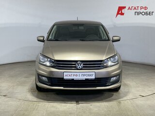 2017 Volkswagen Polo V Рестайлинг, бежевый, 850000 рублей, вид 2