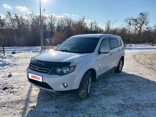 2012 Mitsubishi Outlander II Рестайлинг, белый, 1250000 рублей, вид 1