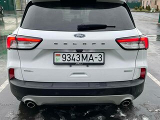 2020 Ford Escape IV, белый, 1520000 рублей, вид 2