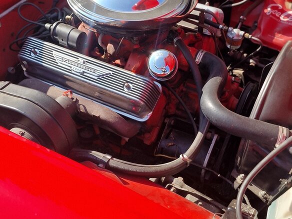 1957 Ford Thunderbird I, красный - вид 9