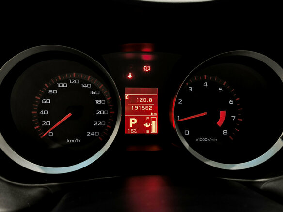 2008 Mitsubishi Lancer X, бежевый, 750000 рублей - вид 12