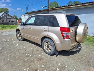 2010 Suzuki Grand Vitara II Рестайлинг, бежевый, 700000 рублей, вид 4
