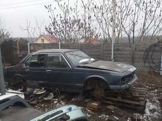 1984 BMW 7 серии 735i 5-speed I (E23) Рестайлинг, синий, 120000 рублей, вид 3