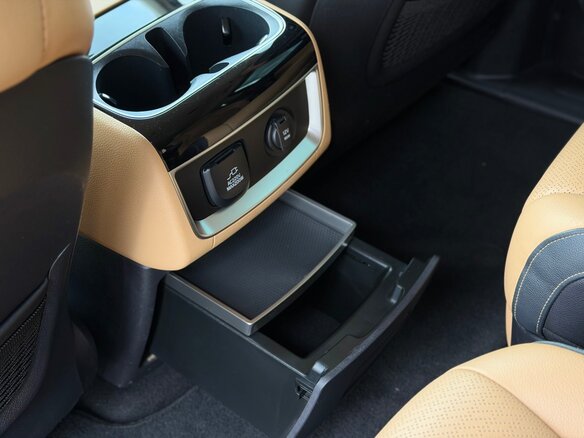 2021 Kia Carnival IV, белый, 4300000 рублей - вид 19