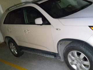 2010 Kia Sorento II, бежевый, 1485000 рублей, вид 4
