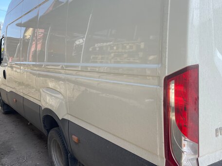 2019 Iveco Daily, белый, 4100000 рублей, вид 3