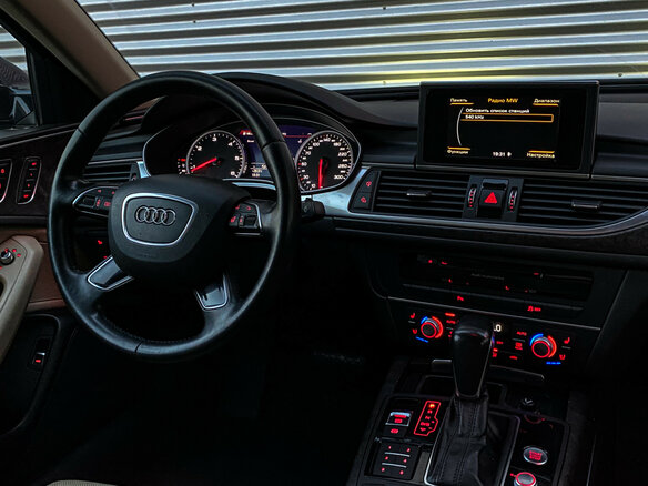 2017 Audi A6 IV (C7) Рестайлинг, чёрный, 2390000 рублей - вид 11