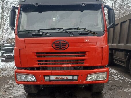2007 FAW J5 CA3312, красный, 1800000 рублей, вид 1