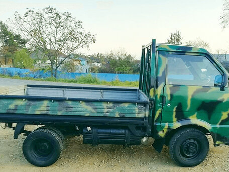 1992 Mazda Bongo, зелёный, 800000 рублей, вид 2