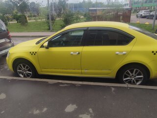 2016 Skoda Octavia III (A7), жёлтый, 860000 рублей, вид 5
