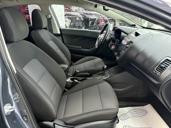 2014 Kia Cerato III, синий, 1325000 рублей - вид 16