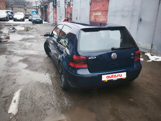 2002 Volkswagen Golf IV, синий, 2000000 рублей, вид 3