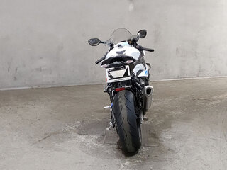 2024 BMW S 1000 RR, белый, 2900000 рублей, вид 4