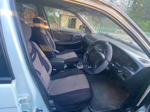 1998 Nissan Bluebird QG18 XI (U14), белый, 400000 рублей - вид 14