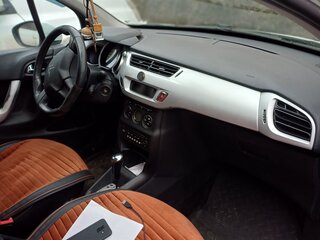 2011 Citroen C3 II, белый, 580000 рублей, вид 4