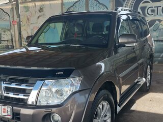 2011 Mitsubishi Pajero IV Рестайлинг 1, коричневый, 2200000 рублей, вид 1