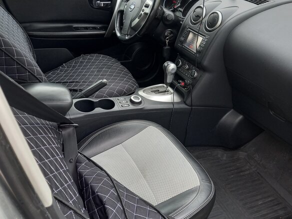 2012 Nissan Qashqai I Рестайлинг, серебристый, 1250000 рублей - вид 5