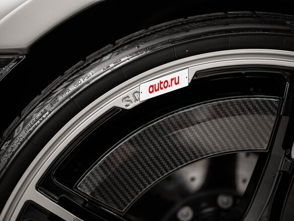 2023 Porsche 911 Brabus 900 Rocket R VIII (992), серебристый - вид 34