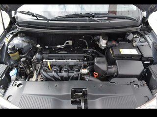 2013 Kia Rio III, серебристый, 800000 рублей, вид 5