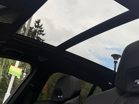 2020 BMW X5 M III (F95), белый, 8100000 рублей - вид 32