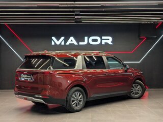 2022 Kia Carnival IV, красный, 3250000 рублей, вид 2