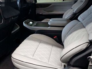 2026 Lincoln Navigator L V, чёрный, 20648000 рублей, вид 4