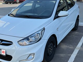 2014 Hyundai Solaris I, белый, 865000 рублей, вид 4