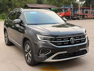 2022 Volkswagen Tayron I Рестайлинг, чёрный, 2340000 рублей, вид 3