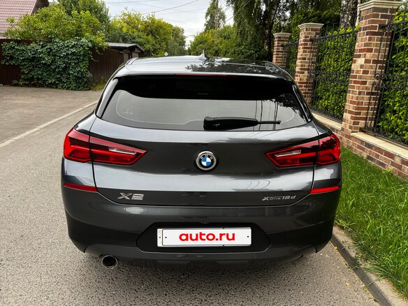 2020 BMW X2 xDrive18d I (F39), серый - вид 17