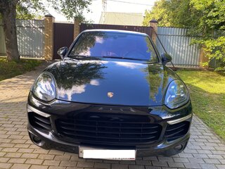 2015 Porsche Cayenne Diesel II Рестайлинг (958), чёрный, 4199000 рублей, вид 1