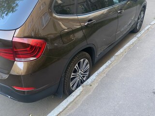 2013 BMW X1 18i I (E84) Рестайлинг, коричневый, 1100000 рублей, вид 4