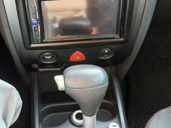 2007 Renault Megane II Рестайлинг, бежевый, 500000 рублей - вид 7