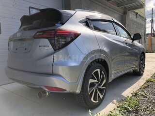 2018 Honda Vezel I, серебристый, 1998000 рублей, вид 3