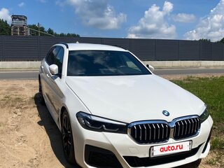2020 BMW 5 серии 520d VII (G30/G31/G38) Рестайлинг, белый, 2800000 рублей, вид 5