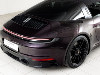 2023 Porsche 911 Targa 4 GTS VIII (992), фиолетовый, 26000000 рублей, вид 5