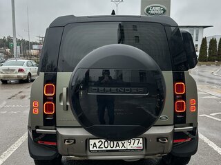 2021 Land Rover Defender 110 II, зелёный, 8000000 рублей, вид 4