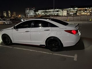 2010 Hyundai Sonata VI (YF), белый, 840000 рублей, вид 4