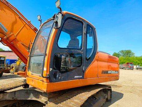 2012 Doosan DX225, золотистый, 3900000 рублей, вид 2