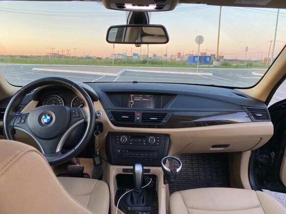 2011 BMW X1 20d I (E84), чёрный - вид 14