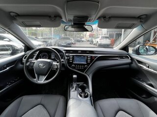 2018 Toyota Camry US Market VIII (XV70), серый, 2300000 рублей, вид 5