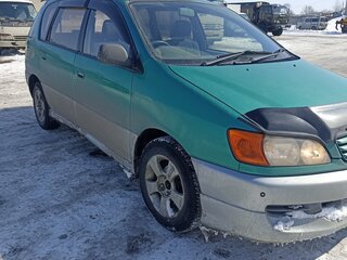 1996 Toyota Ipsum I (M10), зелёный, 610000 рублей, вид 2