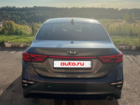 2019 Kia Cerato IV, серый, 1590000 рублей, вид 4