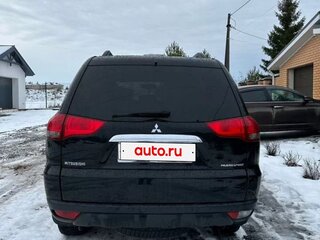 2015 Mitsubishi Pajero Sport II Рестайлинг, чёрный, 1850000 рублей, вид 4