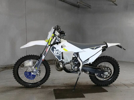 2022 Husqvarna TE 250, белый, 950000 рублей, вид 1