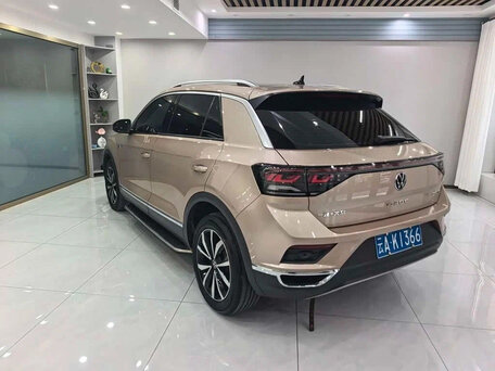 2023 Volkswagen T-Roc I (China Market) Рестайлинг, бежевый, 1700000 рублей, вид 5