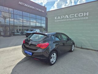 2010 Opel Astra J, чёрный, 745000 рублей, вид 2