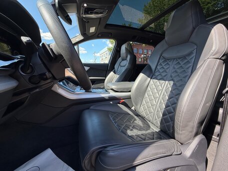 2023 Audi Q7 50 TDI II (4M) Рестайлинг, синий, 8940000 рублей, вид 3
